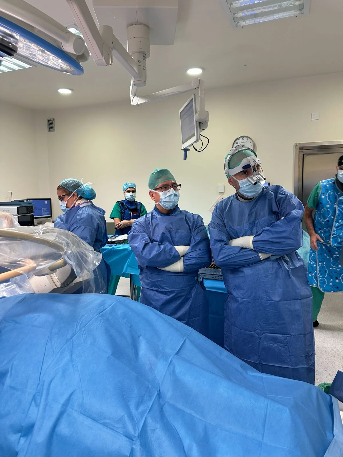 Formación continua en cirugía de columna: mi visita al equipo del Dr. David Noriega en Valladolid